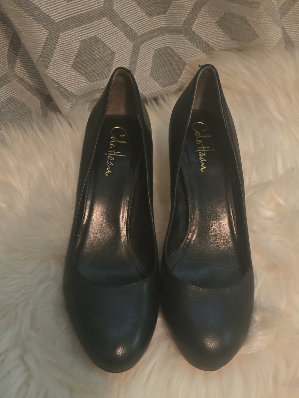 Cole Haan Black Pebbled Leather Nike Air Round-Toe Pumps